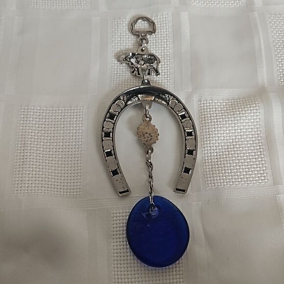 Hanging Horseshoe Medium Royal Blue/ Silver - Picture 10 of 16